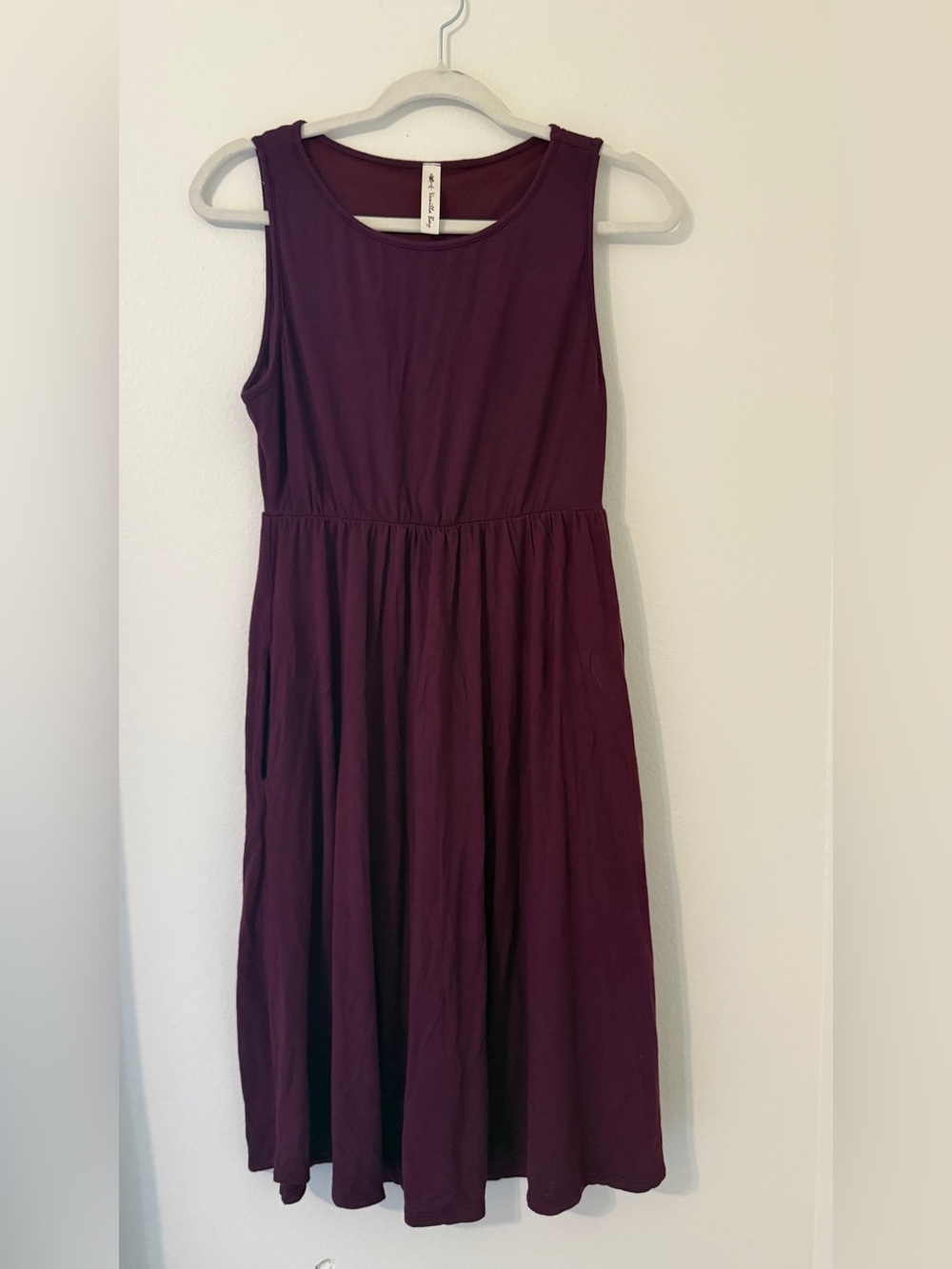 Vanilla Bay Sleeveless Midi Dress in Wine Plum